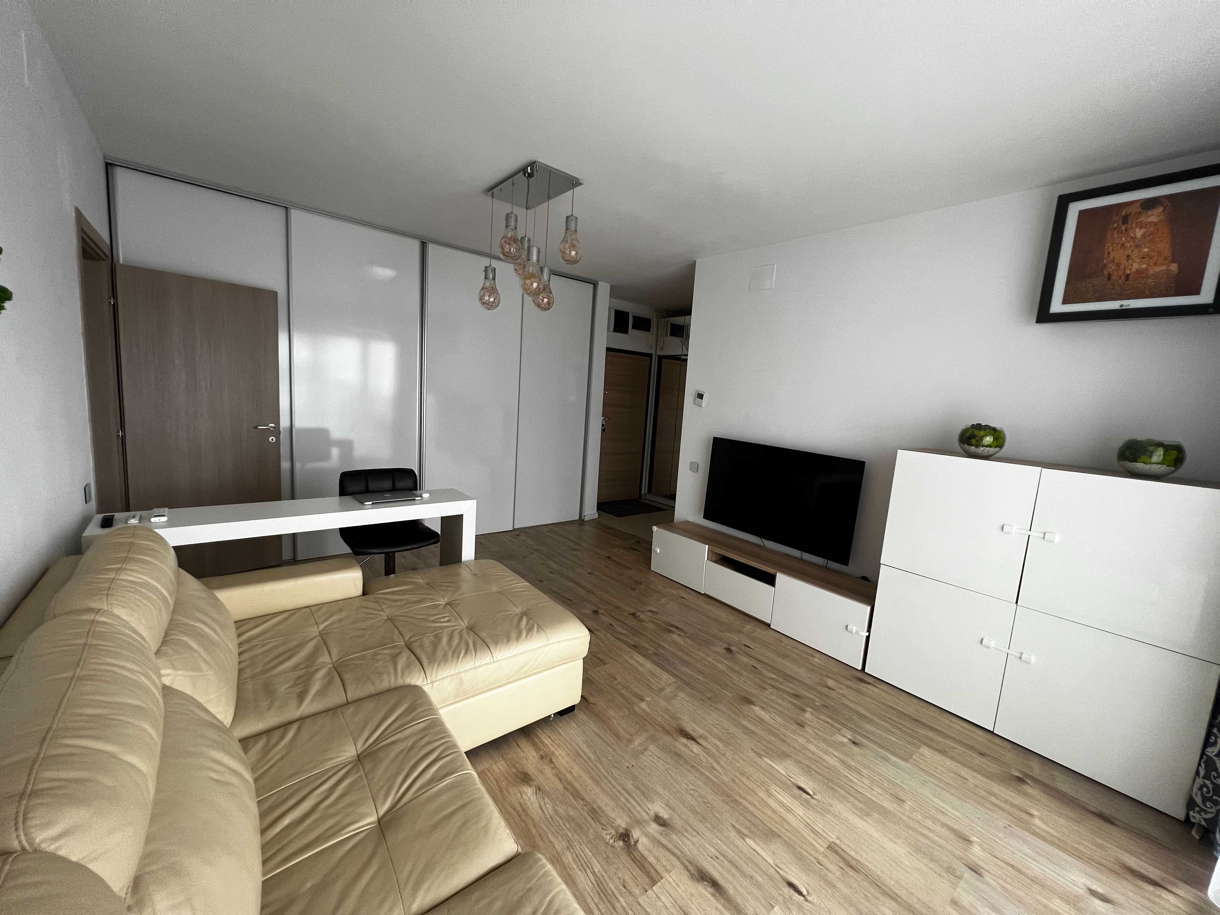 Inchiriere Greenfield 2 Camere si curte (proprietar)