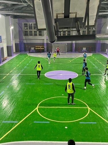 Futbol, futzal uchun zal Olmazor tumani