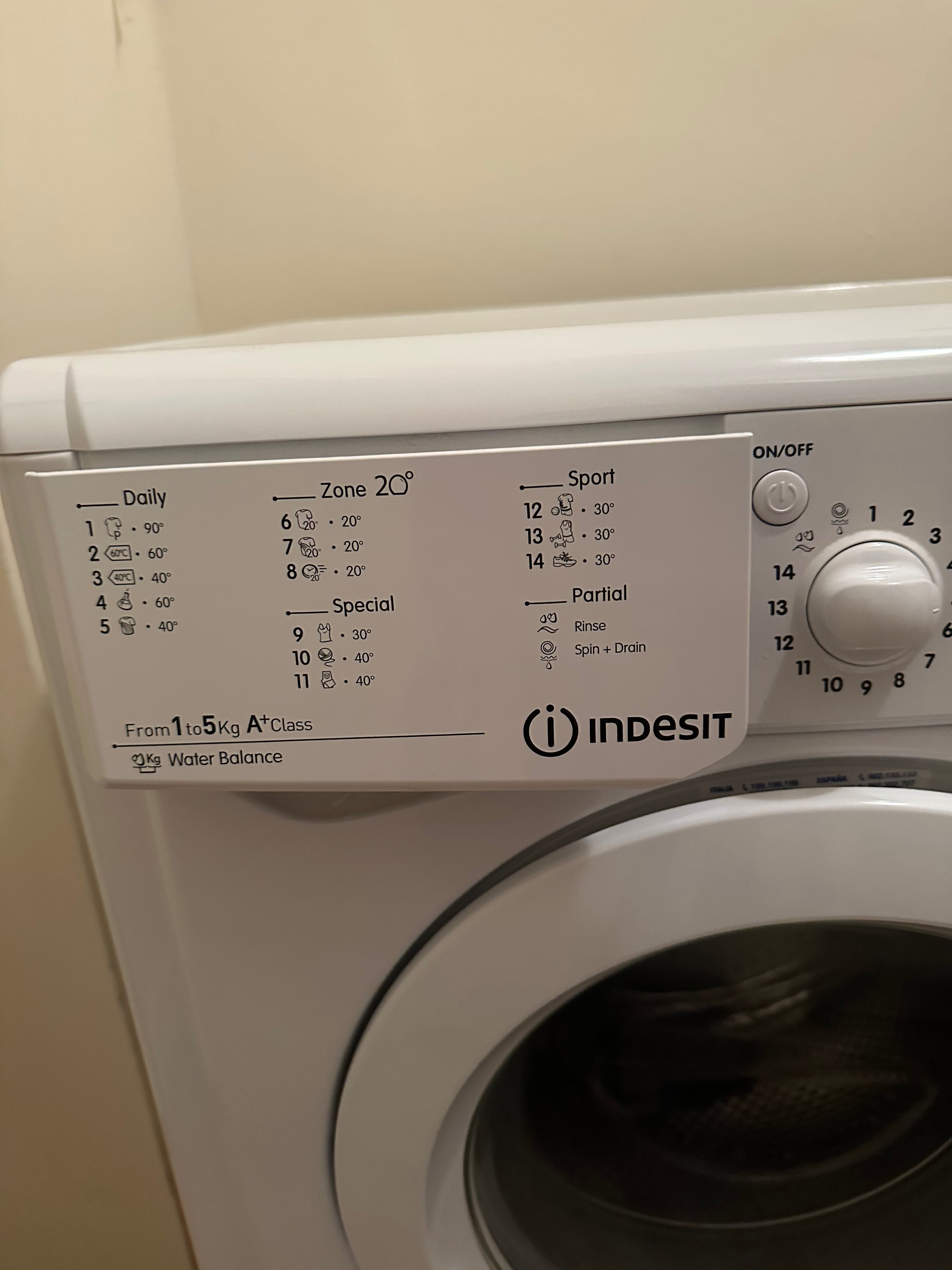 Пералня Indesit исползвано