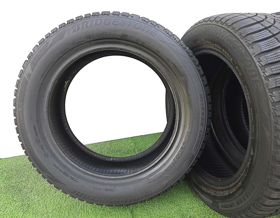 4бр. 205/55/16 BRIDGESTONE Blizzak- зимни