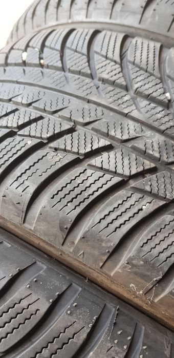 Зимни гуми-2020г.-17цола-215/55-1бр.-120лв."BRIDGESTONE "