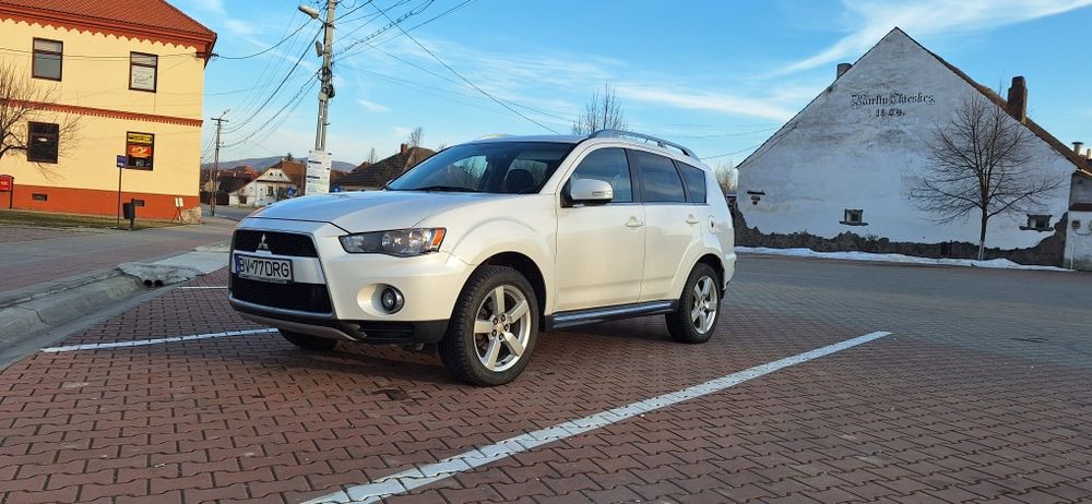Mitsubishi outlander 2010 2.0 diesel