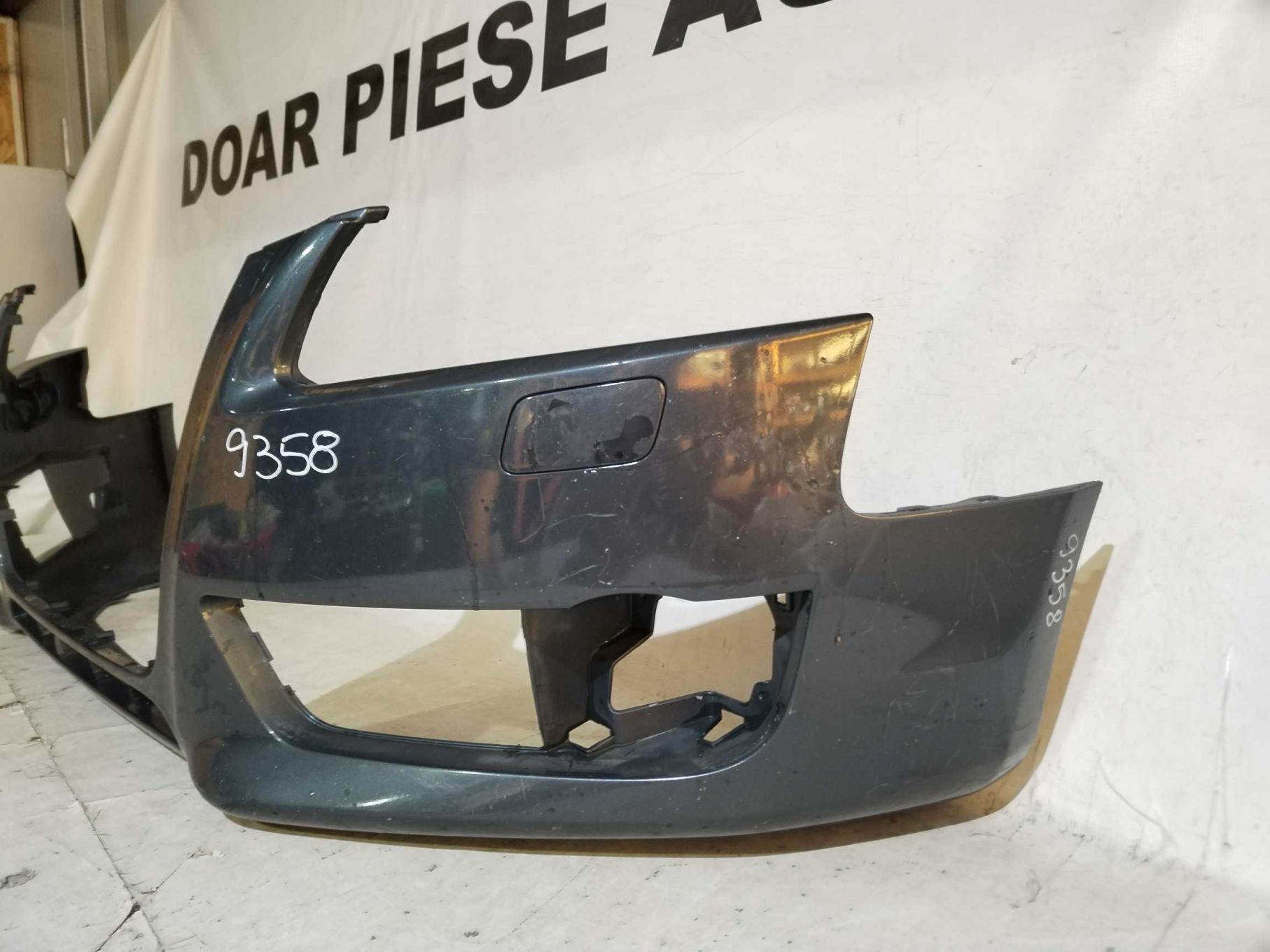 Bara fata Audi A5, 2007, 2008, 2009, 2010, 2011, cod origine OE 8T0807437K.