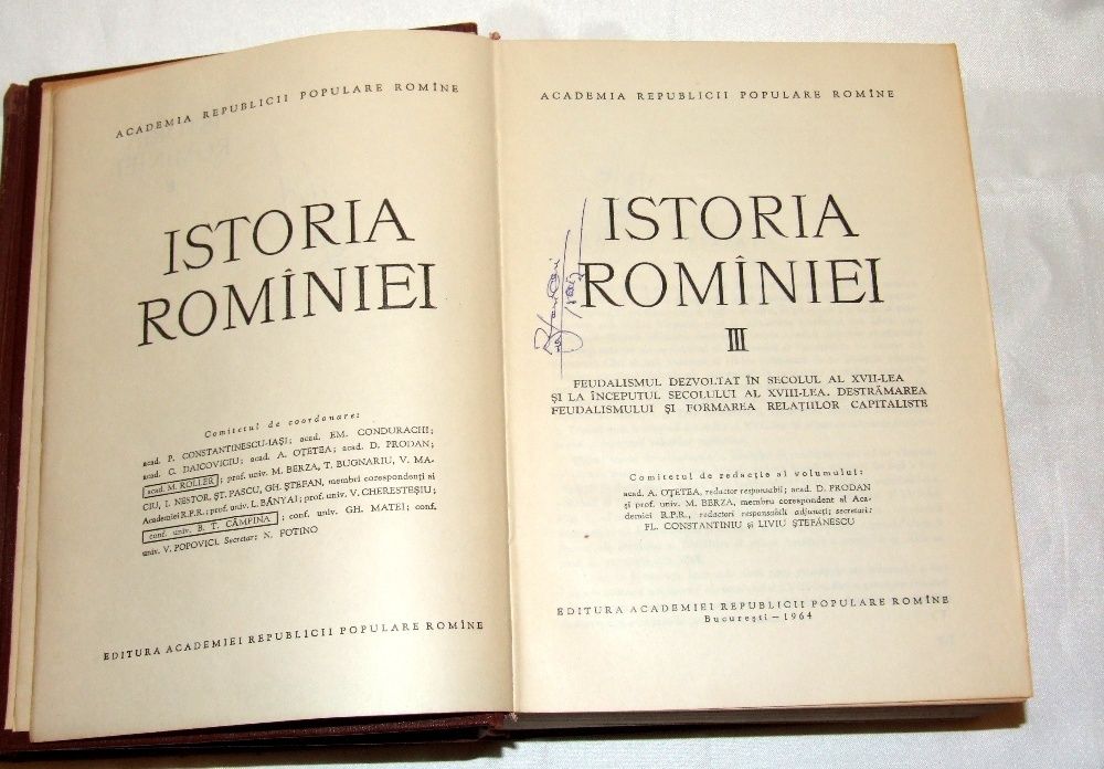 ISTORIA ROMINIEI volumele III si IV, P. Constantinescu, stare perfecta