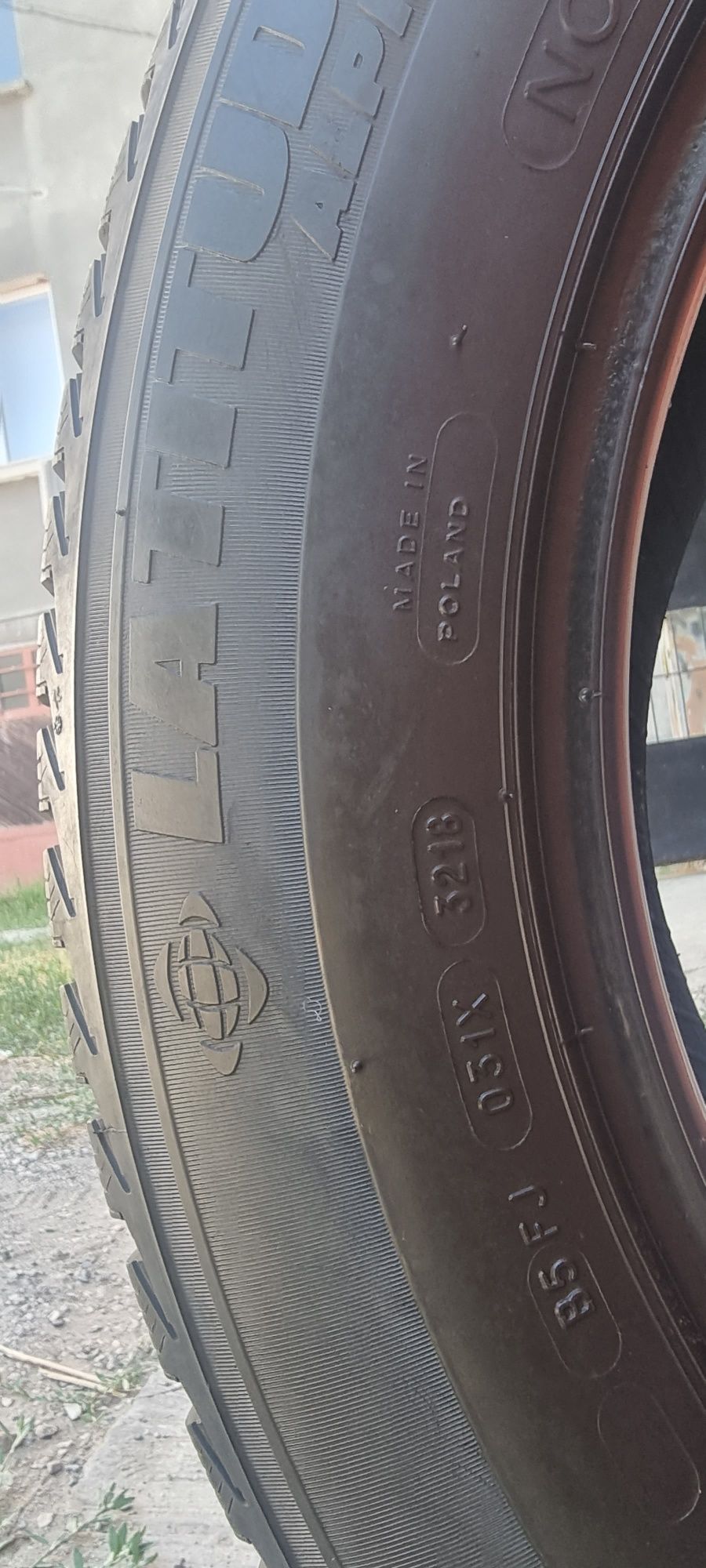 Michelin Latitude Alpin 255/55/R18 - 3 броя