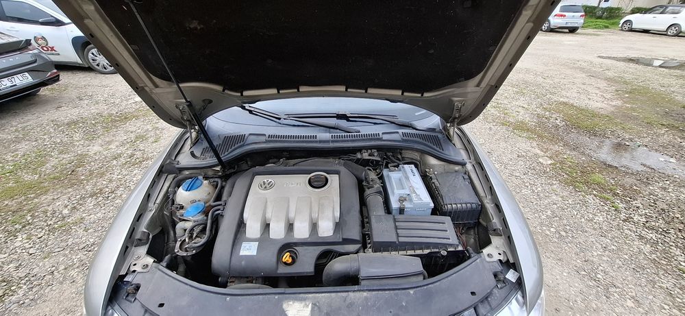 Vând  Skoda Superb 2