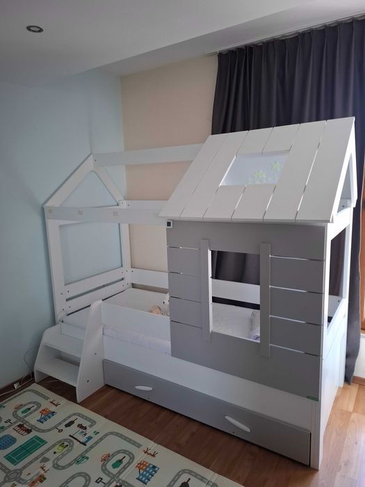 Детско легло къща + долен плъзгащ се шкаф