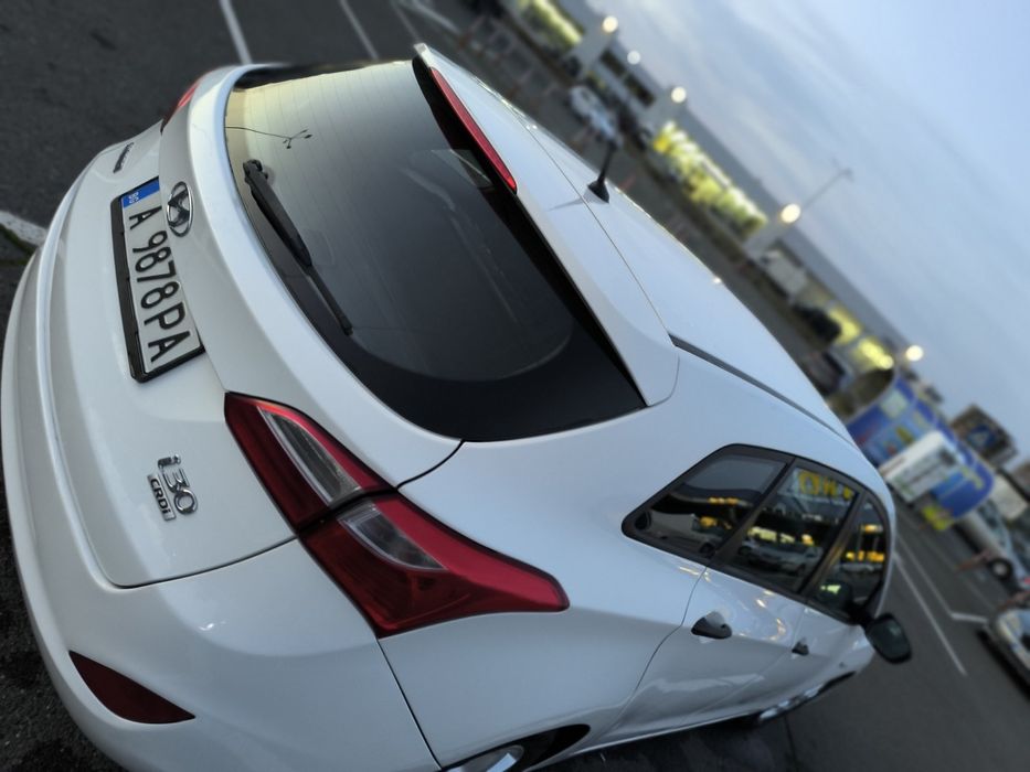 Hyundai I30 1.6 CRDI  2013г.