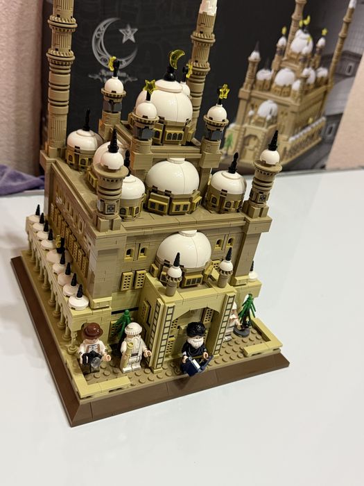 Лего угрушка соброном виде продоется для коллекция