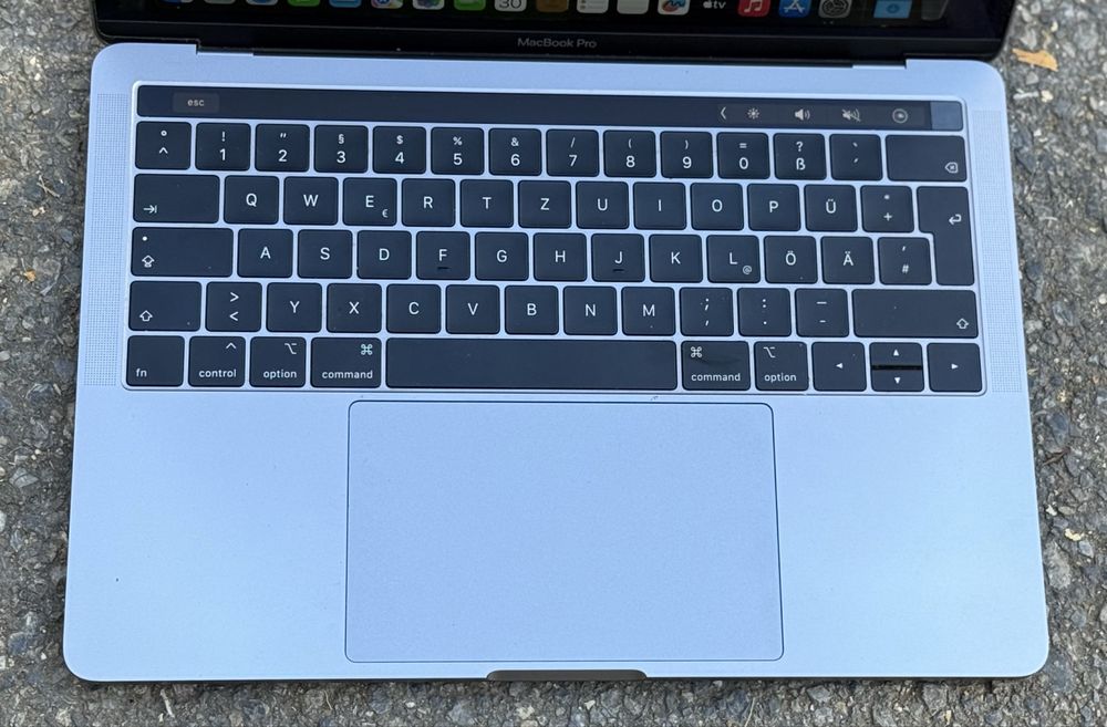Лаптоп Apple MacBook Pro, 13-инчов, 2019 г, Intel Core i5
