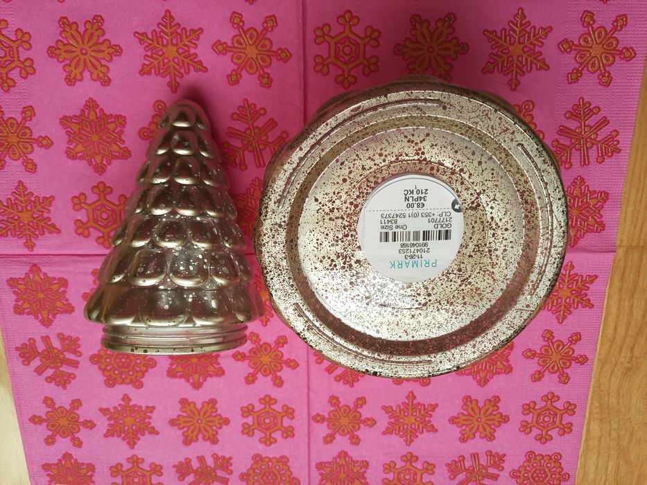 Decoratiune pentru ars lumanare parfumata.