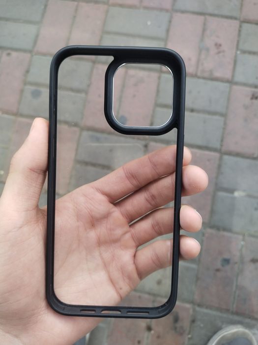 Чехол на Iphon 14 pro max маленькие царапины