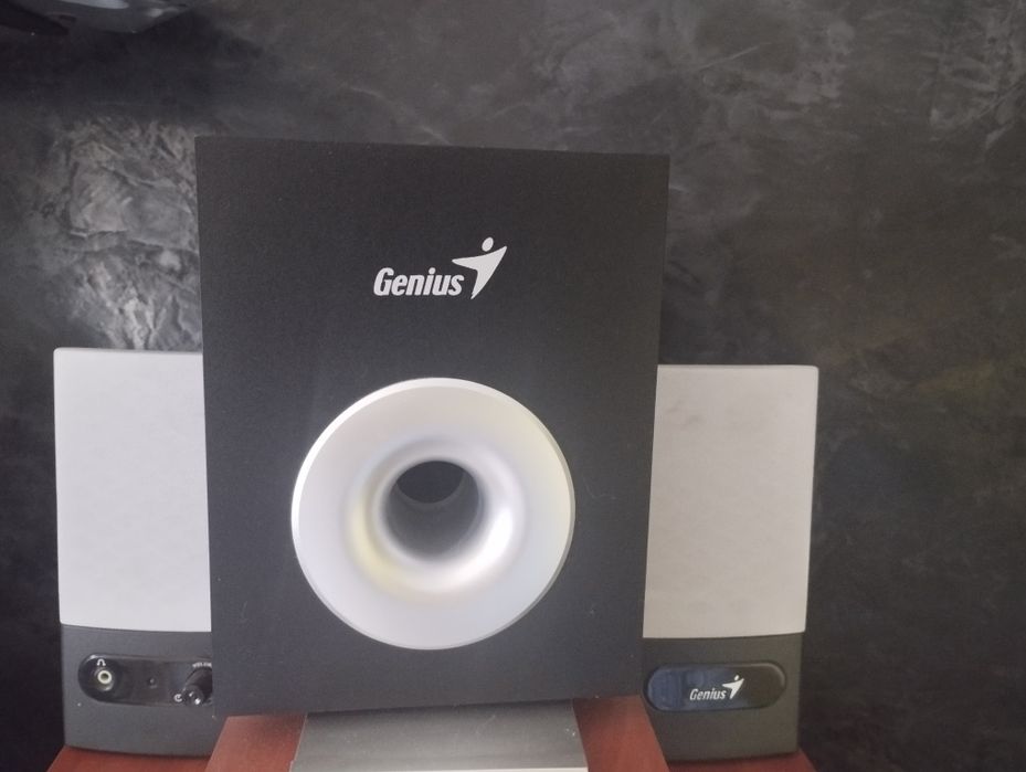 Sistem audio Genius