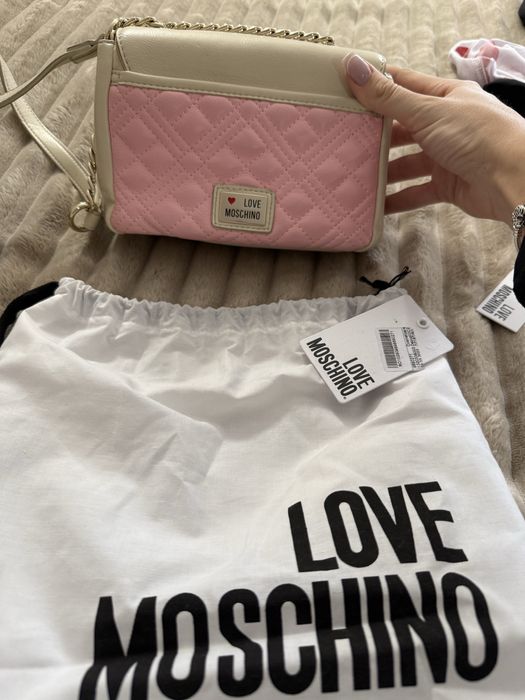 Чанта Love moschino