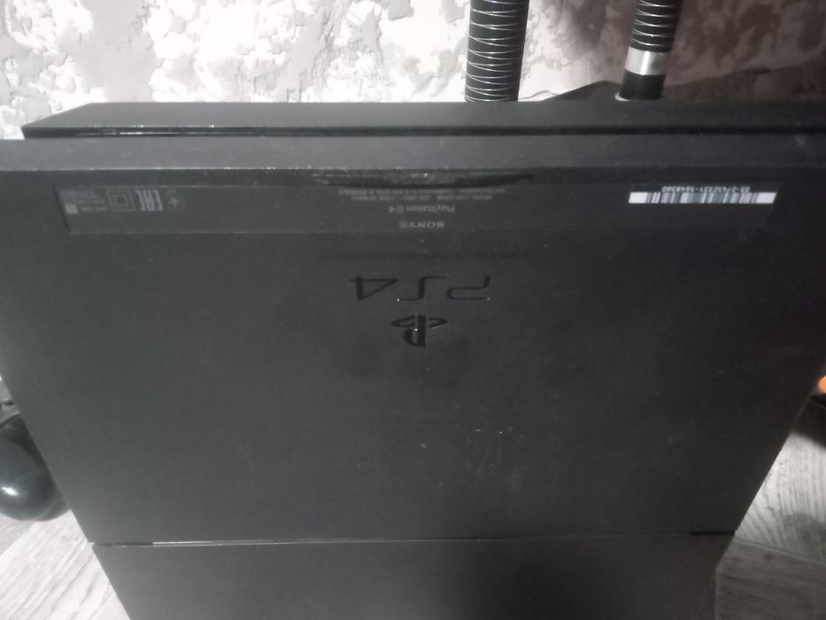 Сони плэйстэйшен 4