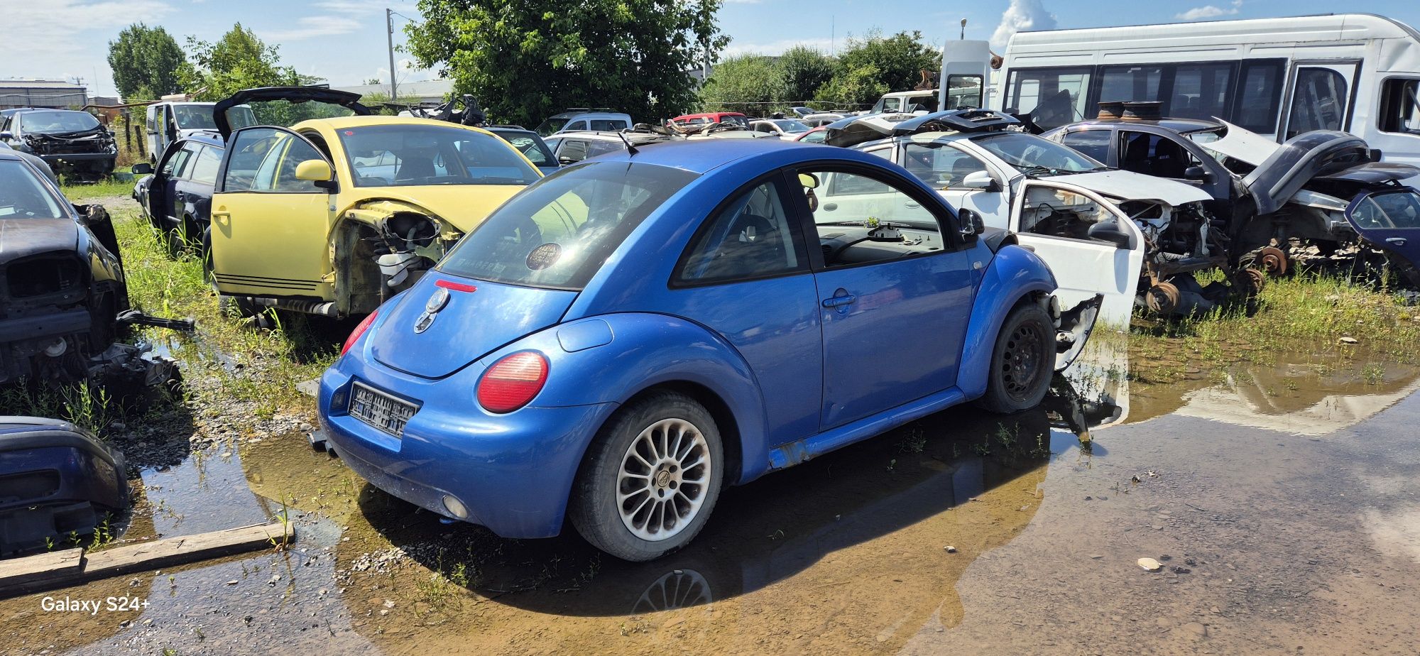 Dezmembram Volkswagen New Beetle 1.9 ALH