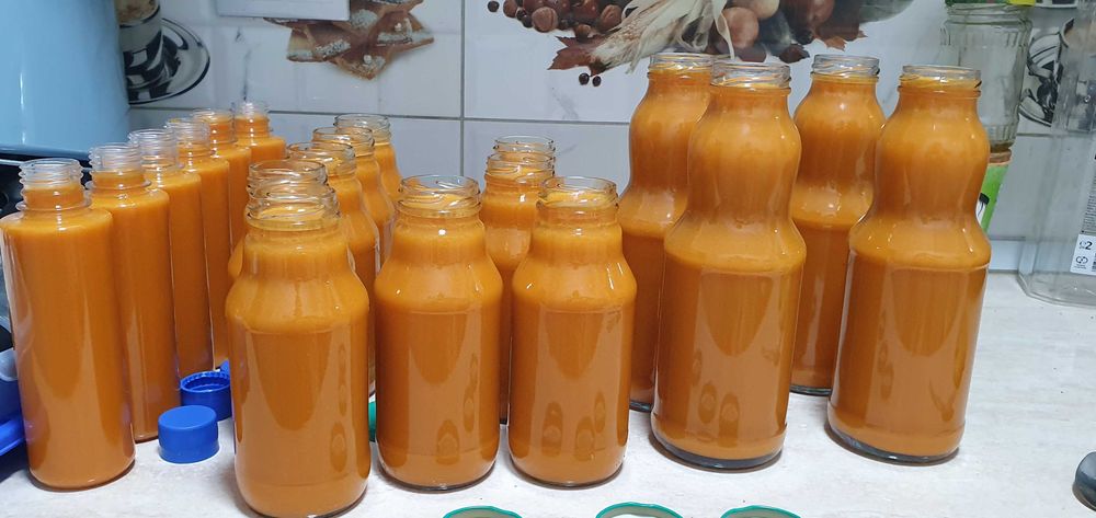 Produse apicole din productia proprie.