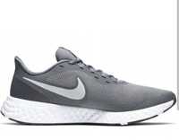 Nike revolution 5 cool grey Platinum