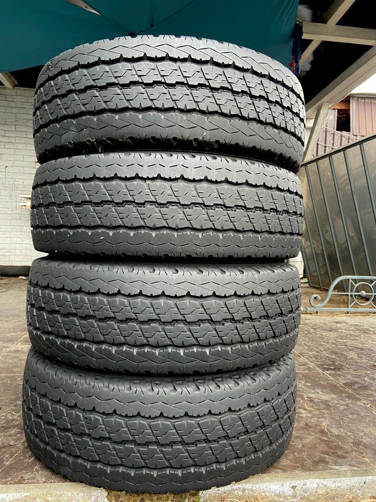 Anvelope vara - 215 70 15 C - Bridgestone -