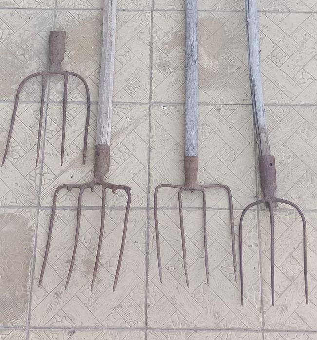 Продам вилы советские