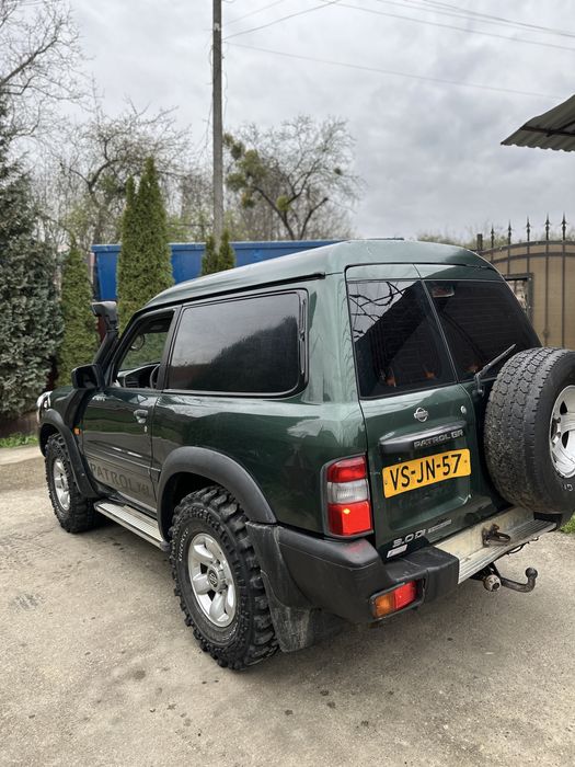 Nissan Patrol y61 3.0DI, 4x4 diff lock auoutilitara, 2002