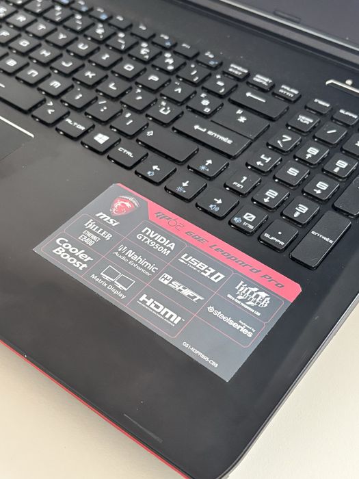 Msi Gaming• i5-6300H• 12gb ram DDR4• nvidia GTX • SSD 256 + 1Tb