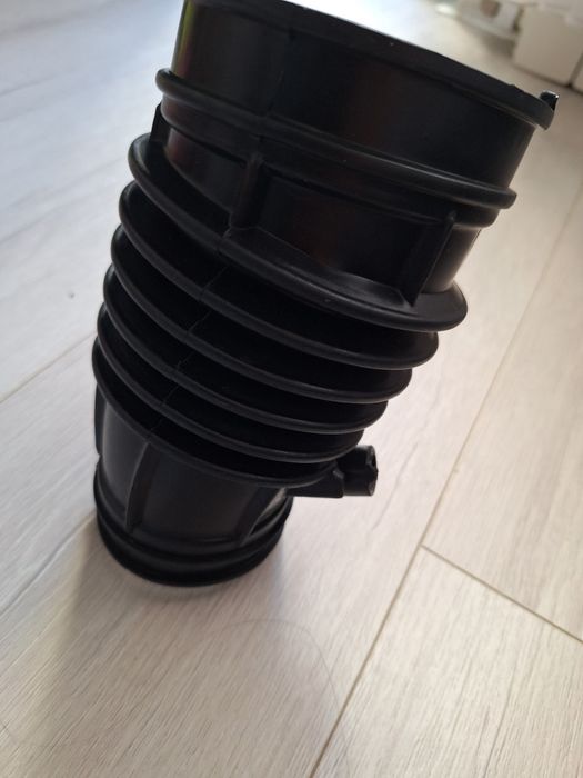 N 106В Въздуховод 17228-5LA-A00 за CRV 4. 2.4 кубика