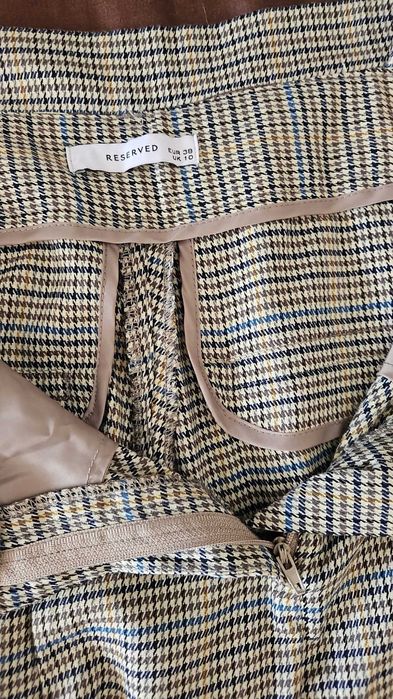 Pantaloni damă eleganți Reserved mărimea 38 – carouri pied-de-poule