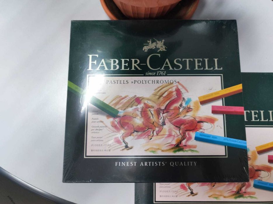Продам пастель Polychromos, 24 цвета, в картонной коробке