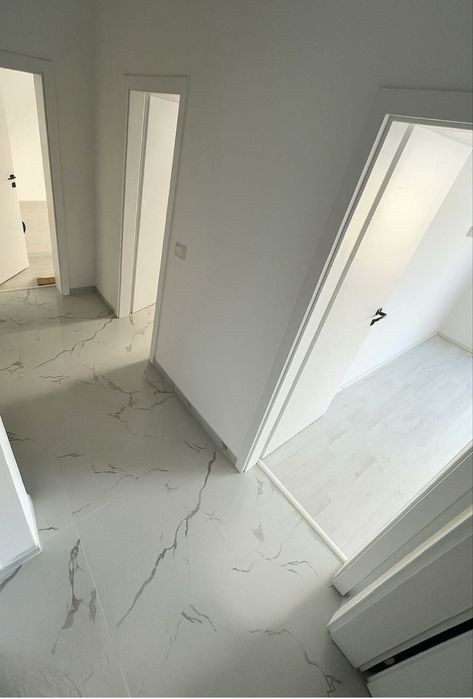 Vand apartament decomandat pe Calea Urseni