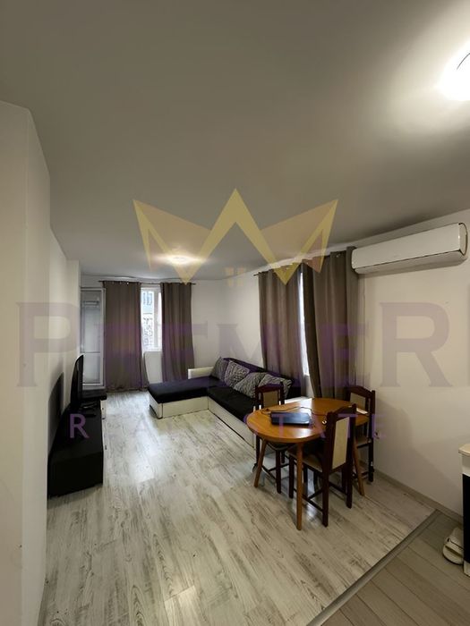 Дава се под наем Двустаен апартамент в Варна, Гранд Мол Варна - 76 кв.м за 484.5 € - Снимка #1