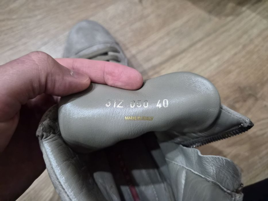 Оригинални боти на Prada