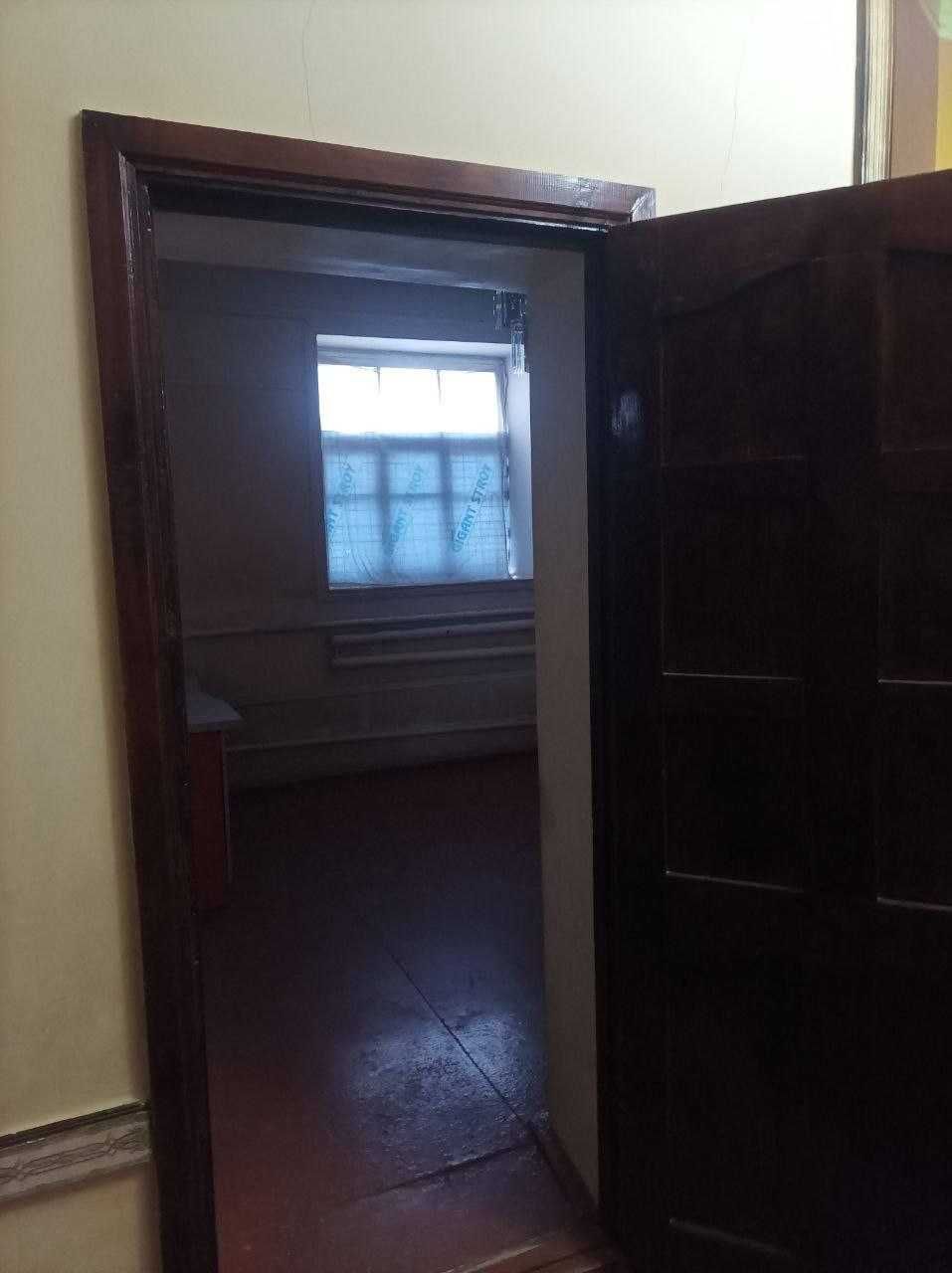 Uy sotiladi 16 sotik