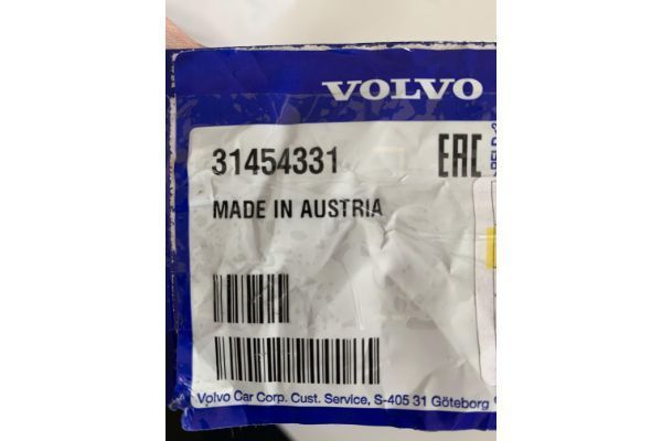 Capac carlig remorcare XC60 facelift 2013-2017  31454331 NOU