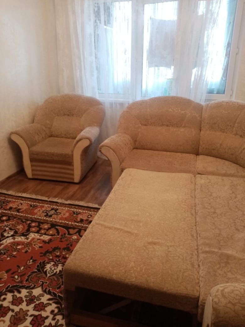 Мягкий уголок в хорошем состоянии