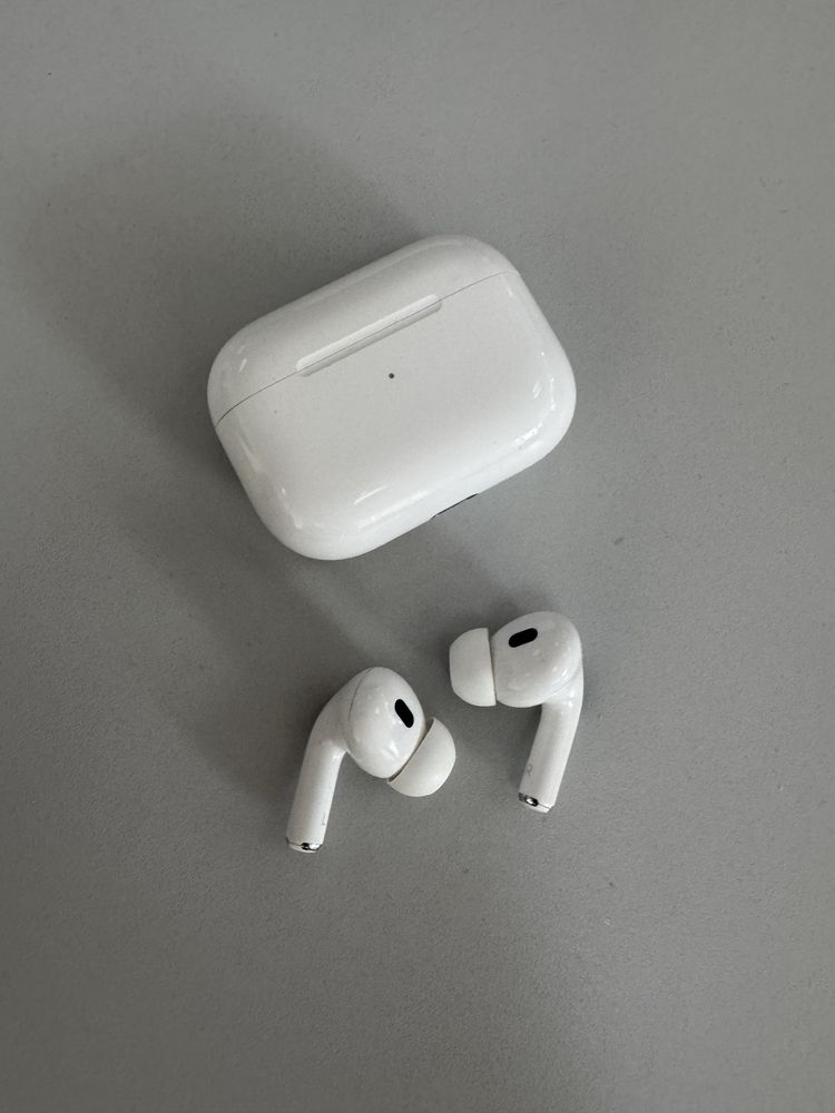 AirPods Pro 2, Type-C