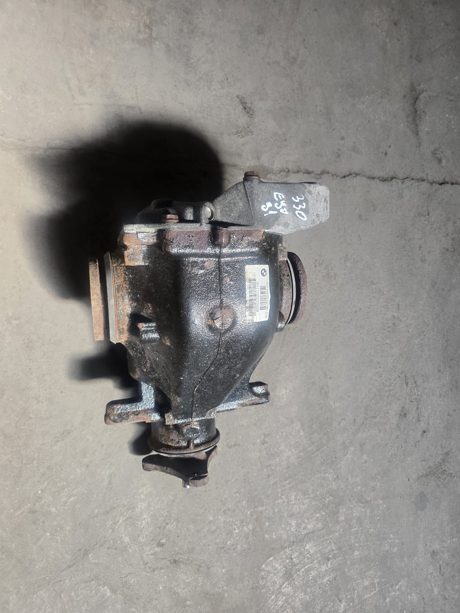 Grup spate BMW E90 E91 325 330d raport 2.35