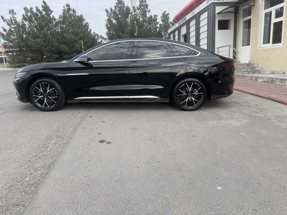 BYD Han Nasiyaga beriladi Skidkaga tushgan