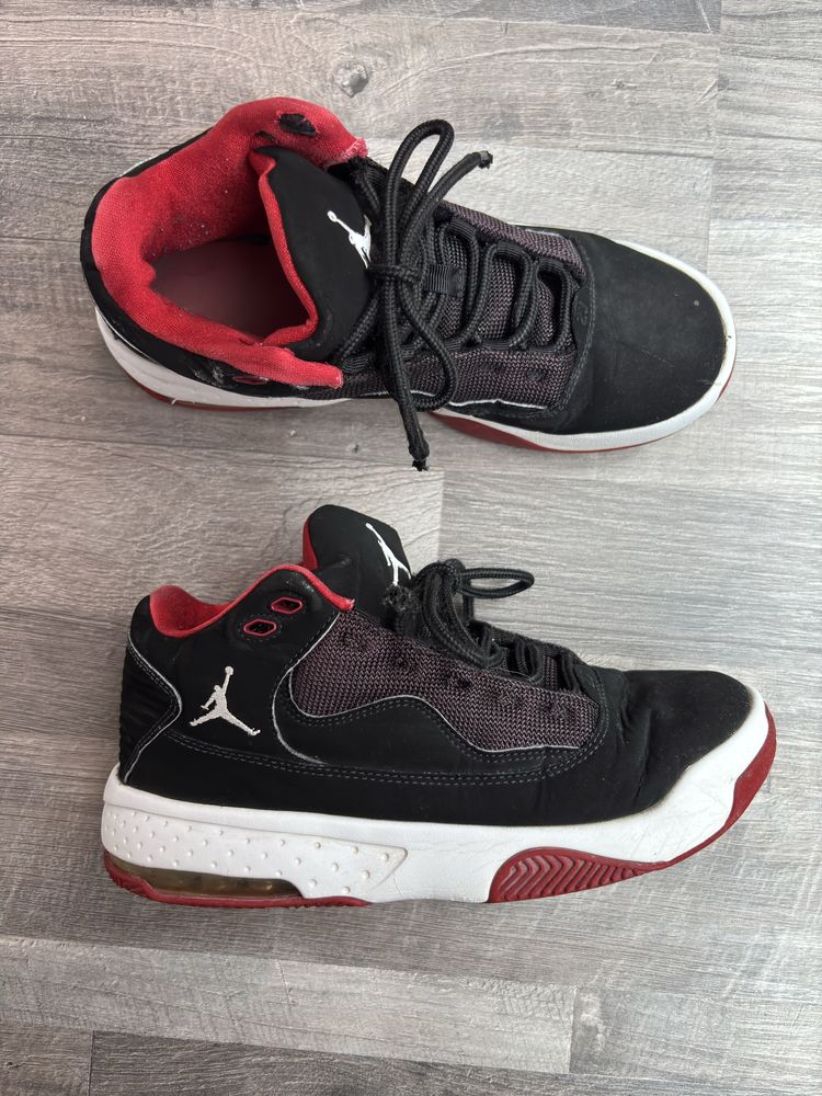 Jordan Max Aura 2