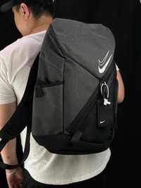 Рюкзак Nike, черный и серый