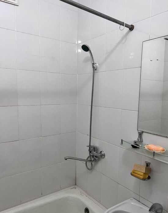 Квартира на Башлык 1*2/4/5 общ пл 39м с обстановкой