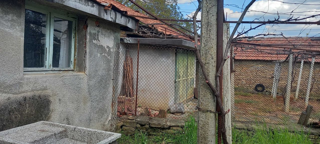Продава се Къща в Дряново - 100 кв.м за 357 €/кв.м - Снимка #13