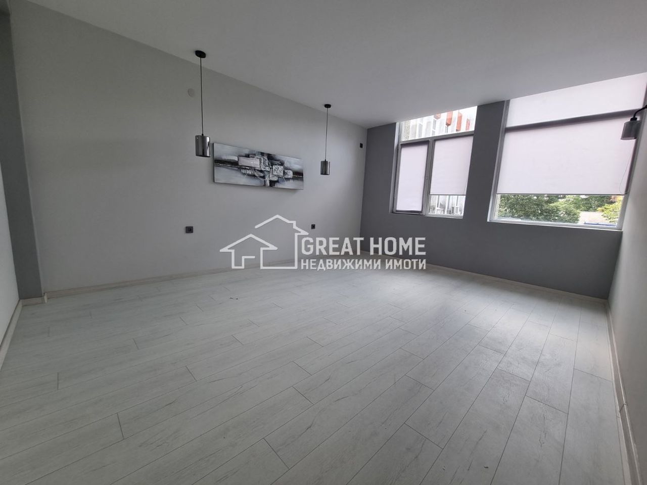 Продава се Четиристаен апартамент в Търговище, Център - 120 кв.м за 1084 €/кв.м - Снимка #3