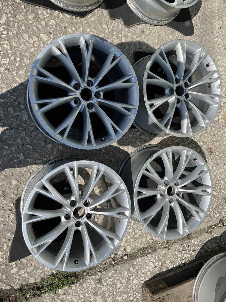 Джанти за Audi A6 A7 A8 19” 4h0601025G et33 9j имат капачки номер 62