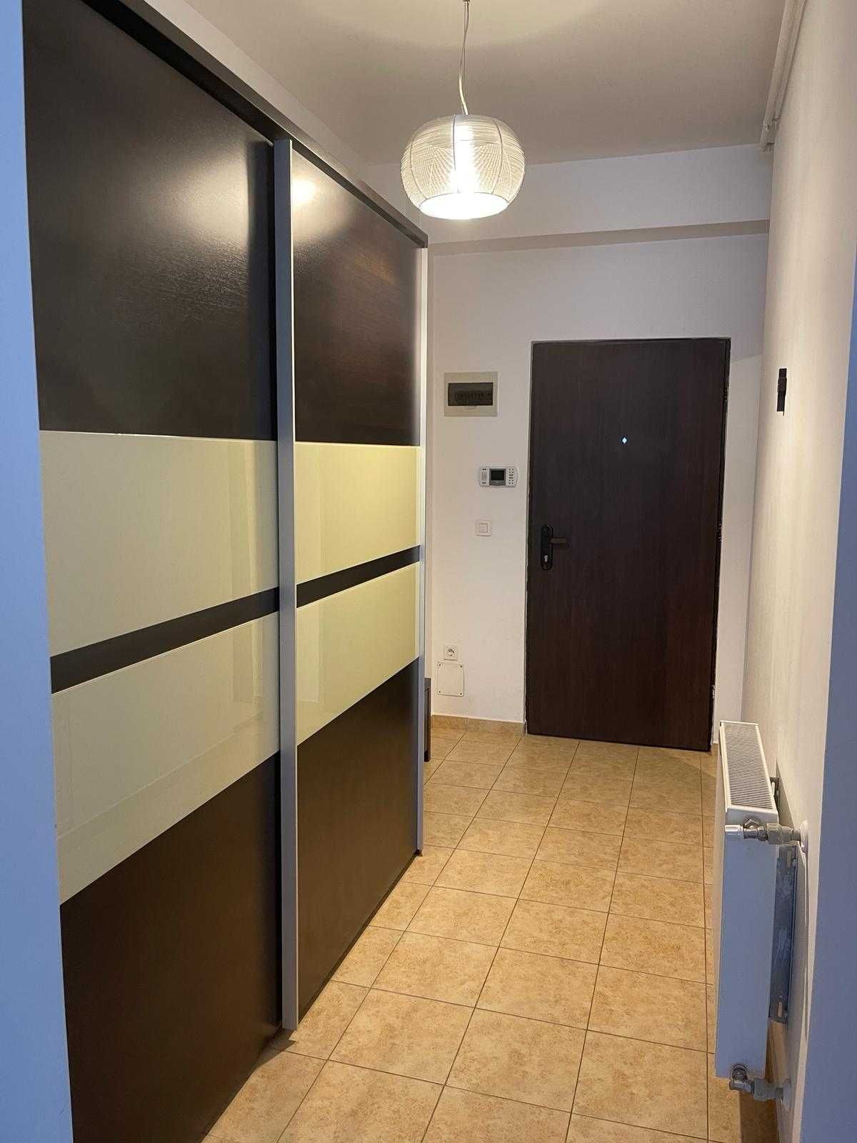 Apartament 2 camere de închiriat