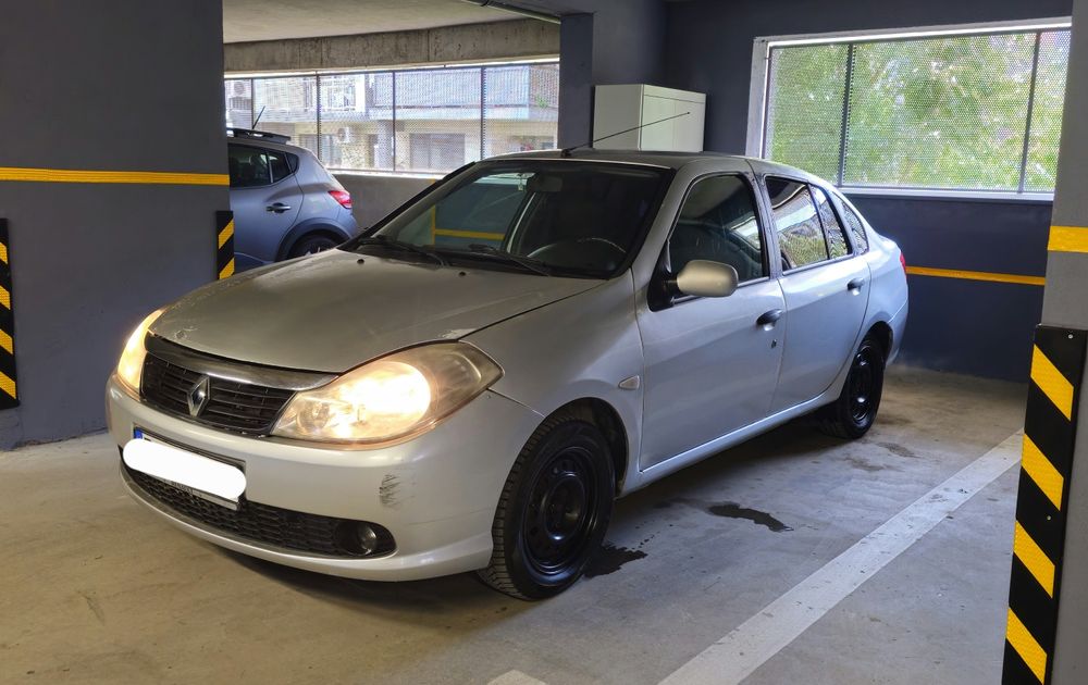 Renault Thalia 2009