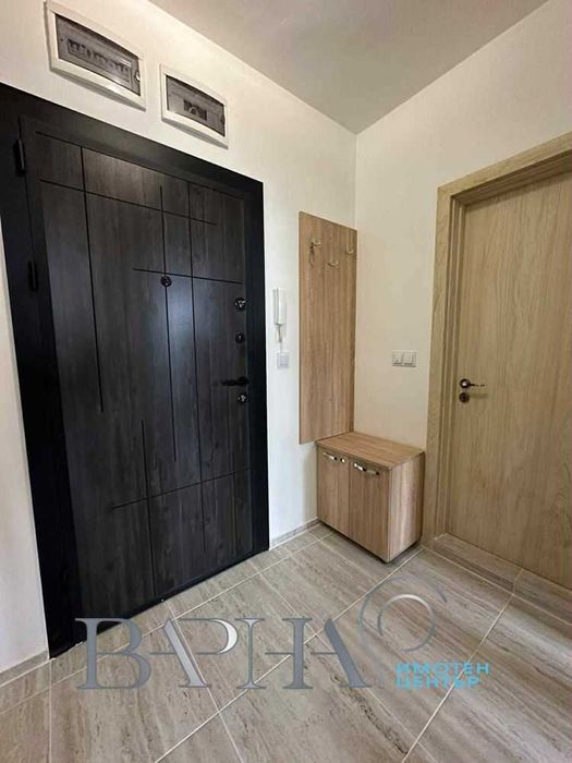 Дава се под наем Двустаен апартамент в Варна, Център - 57 кв.м за 408 € - Снимка #5