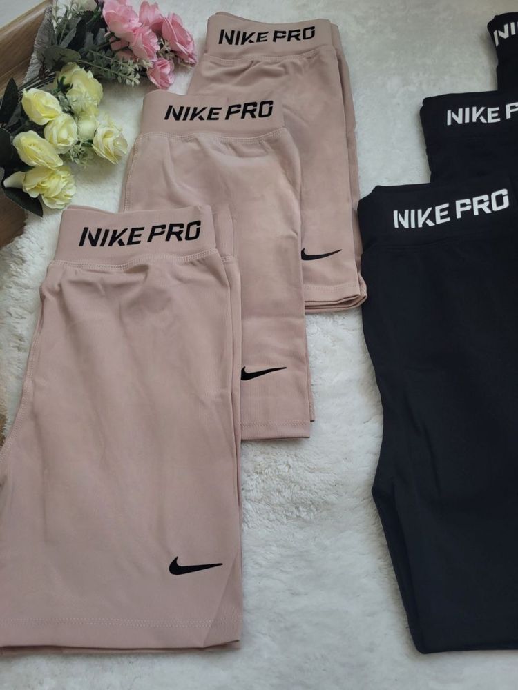 Nike Pro къс клин