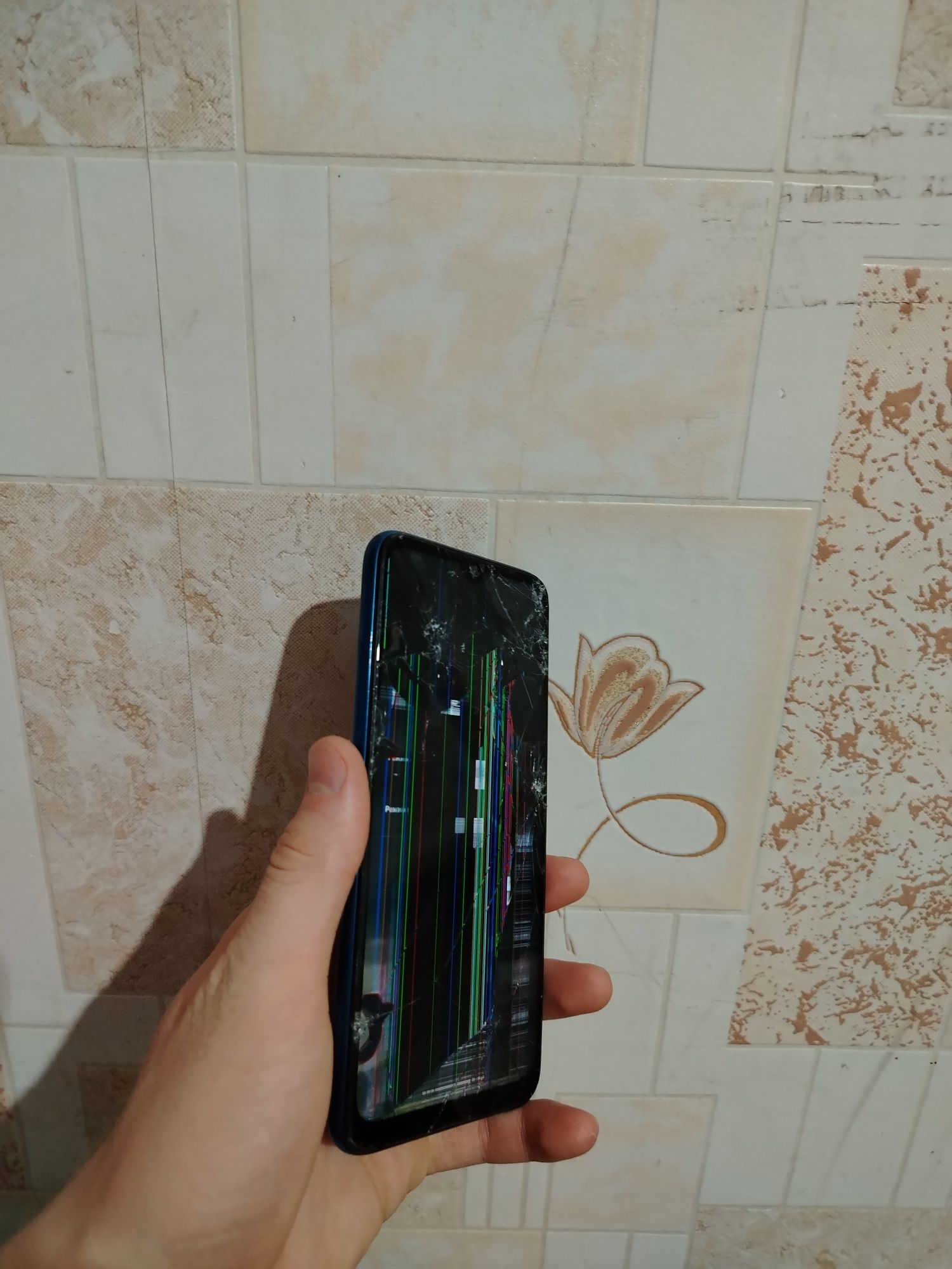 Sarlavha: Redmi Note 7 (4/64) – ishlaydi, faqat ekran almashtirish ker