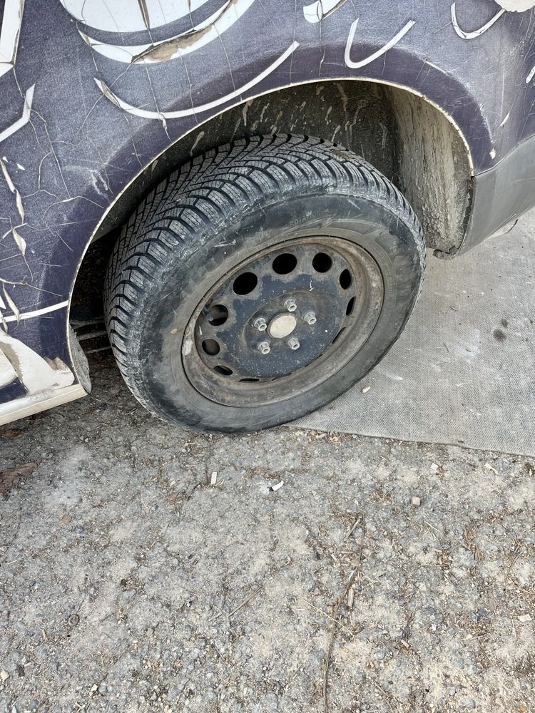 WV Caddy 2.0 бензин/метан